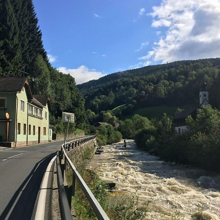 Large Family Holiday Home Siren Stays Leoben  Exteriör bild