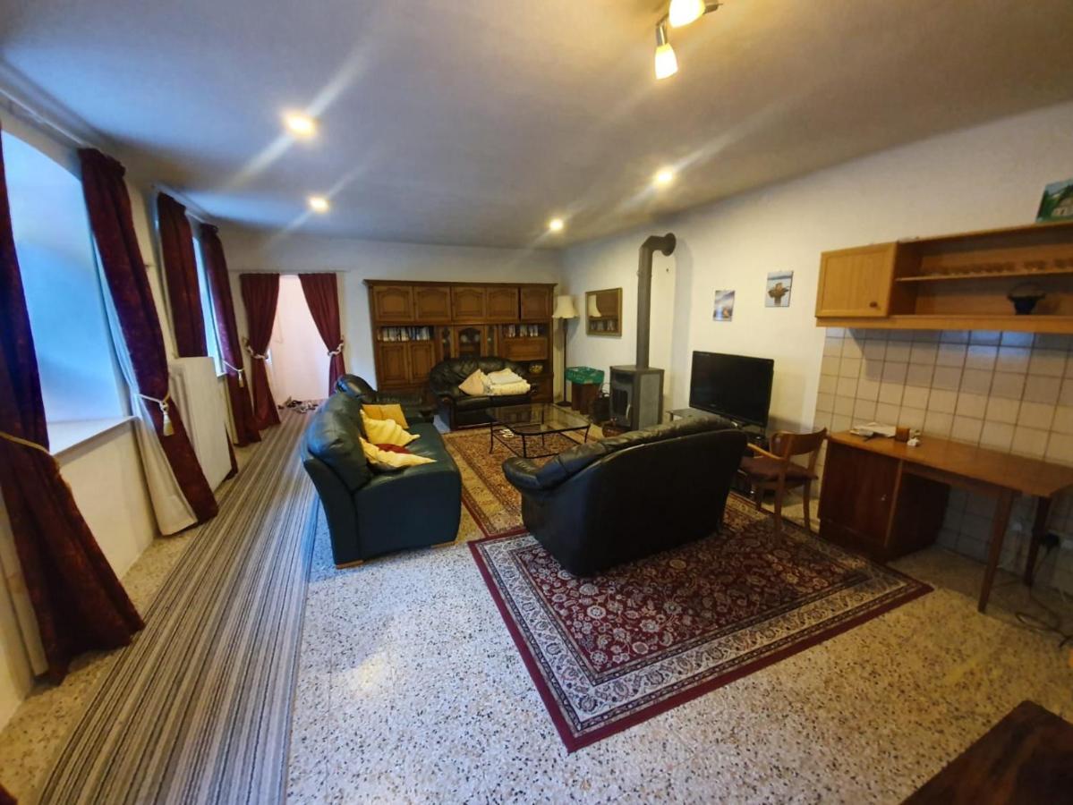 Large Family Holiday Home Siren Stays Leoben  Exteriör bild