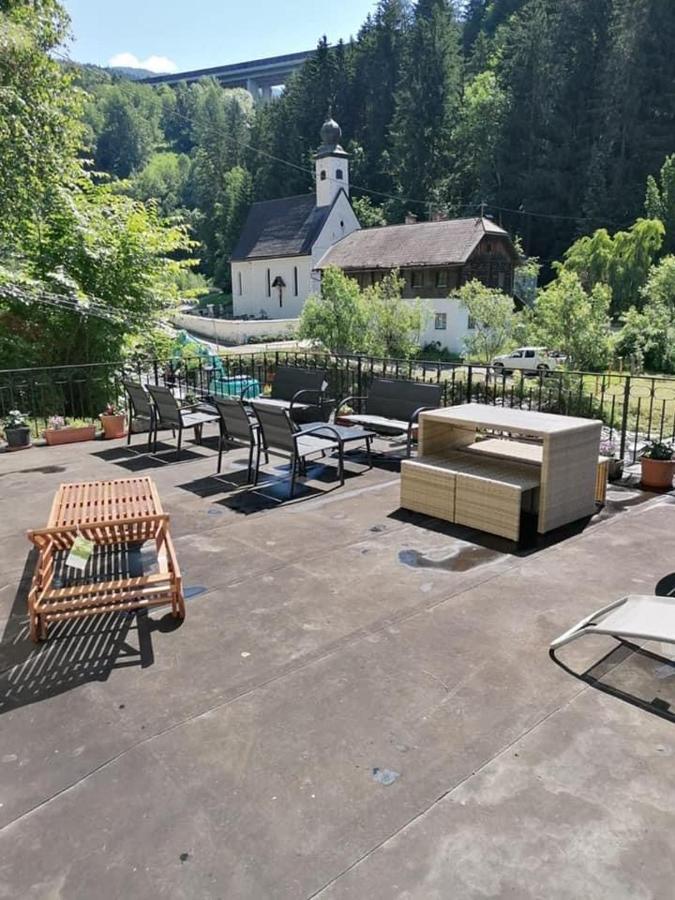 Large Family Holiday Home Siren Stays Leoben  Exteriör bild