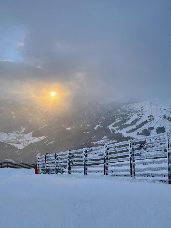 Large Family Holiday Home Siren Stays Leoben  Exteriör bild