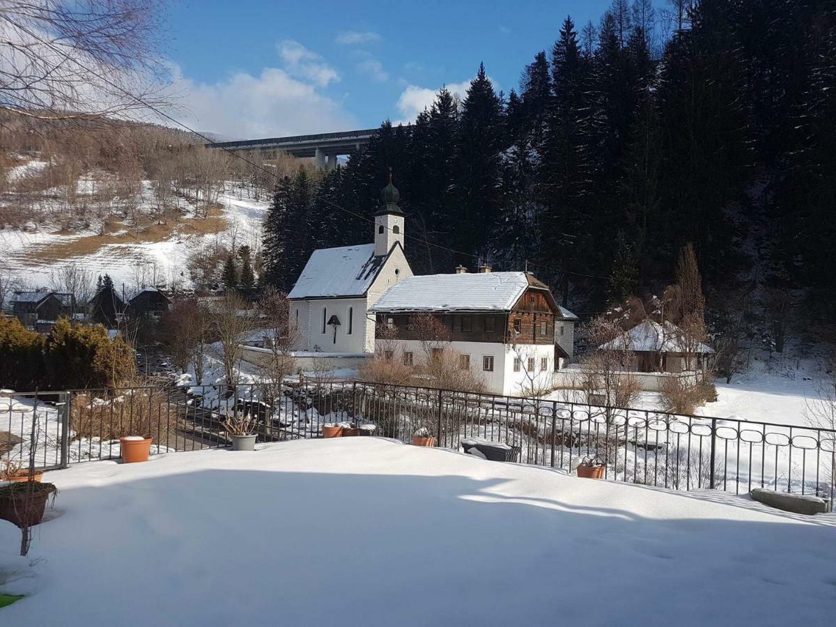 Large Family Holiday Home Siren Stays Leoben  Exteriör bild