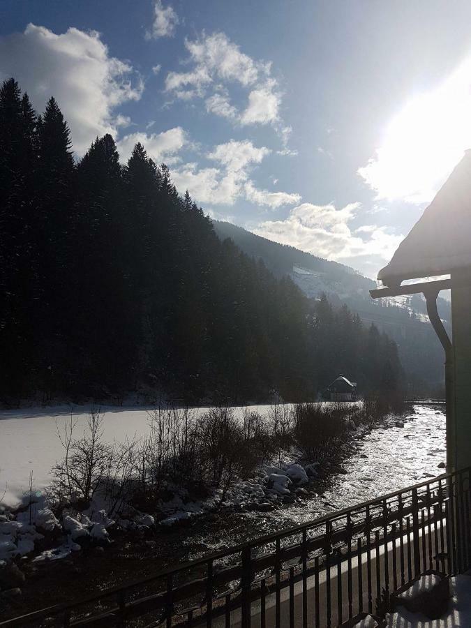 Large Family Holiday Home Siren Stays Leoben  Exteriör bild